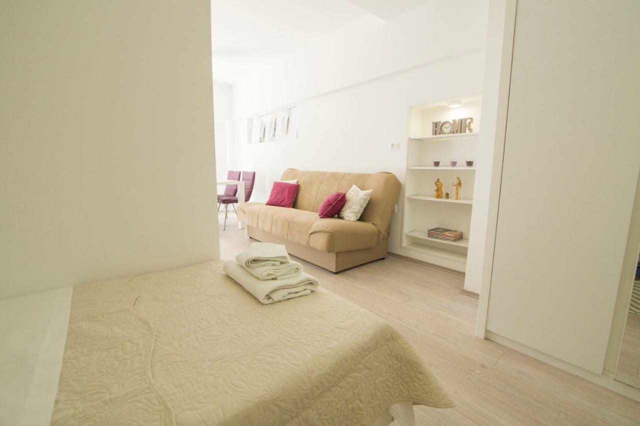 Apartment Neyra 2 Split Bagian luar foto
